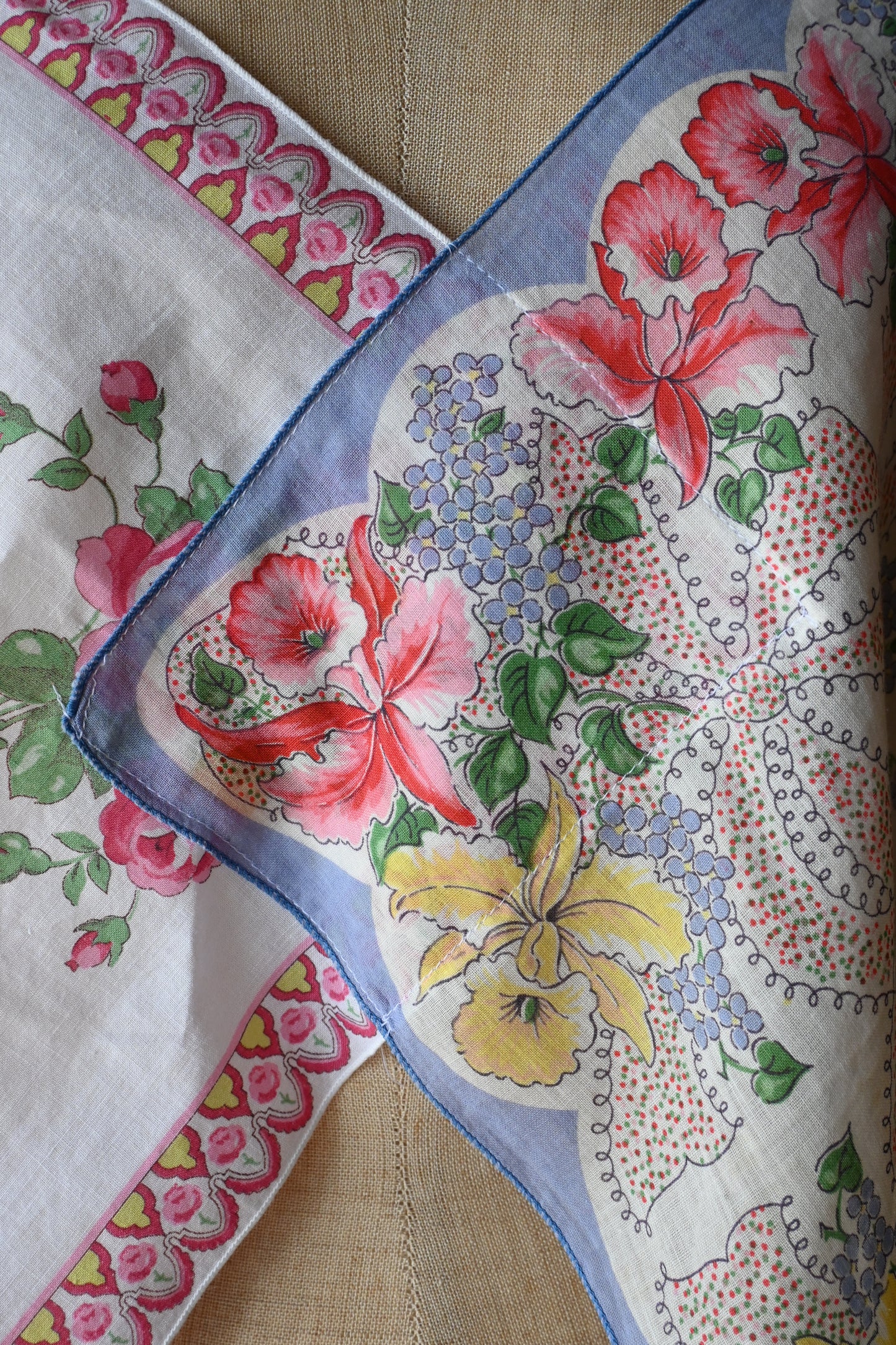 Flower handkerchief camisole/PONMOSIR