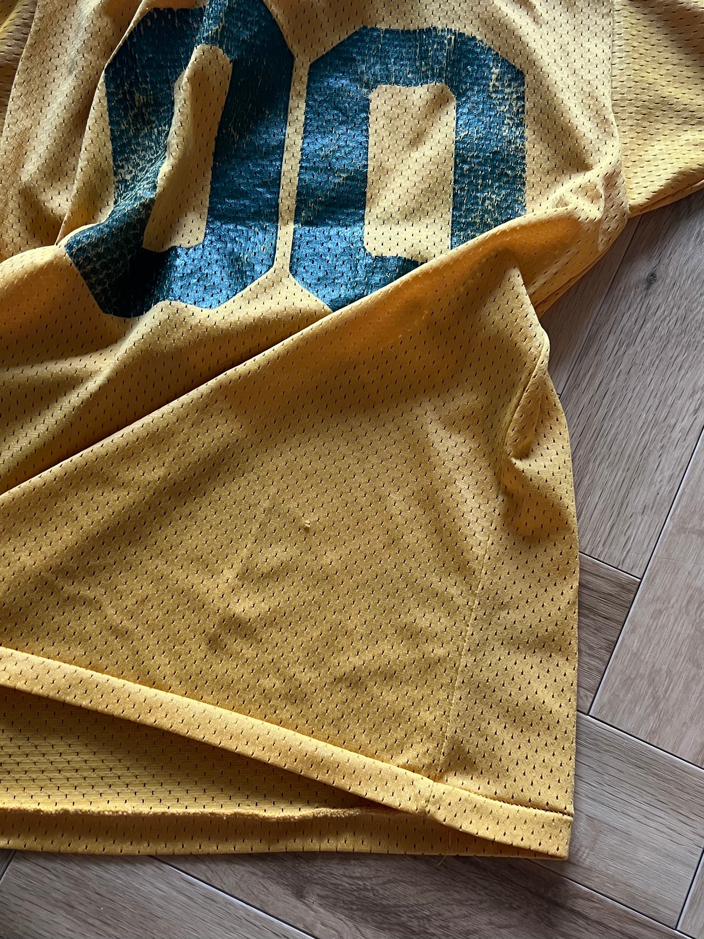 Mesh football tee /MUSTARD